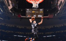 黑白直播官网-击剑小明星姜鑫瑞，剑锋淬自信 赛场独当一面